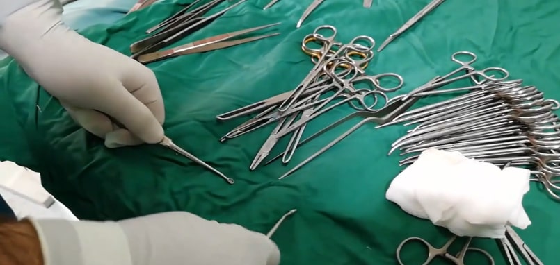 آیا ابزار جراحی تاریخ مصرف دارد؟ بررسی علمی و نکات کلیدی