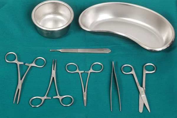 معرفی پرفروش‌ترین پنس‌های جراحی سال